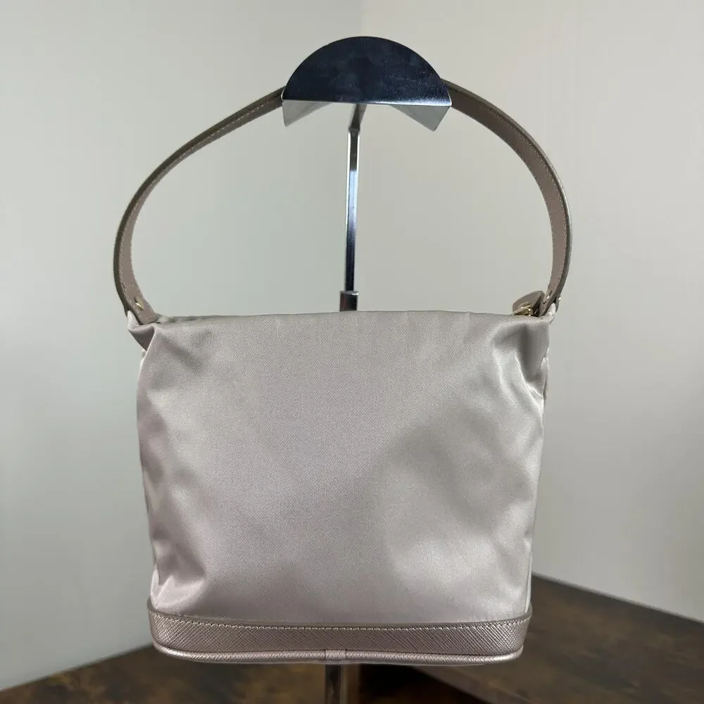 Salvatore Ferragamo Carrie Vara Shoulder Bag Womens Small Beige Leather Italy